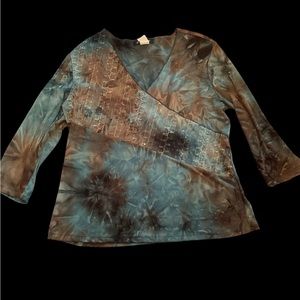 Woman’s Tie Dye 3/4 Sleeve Spandex Blend - Size XL